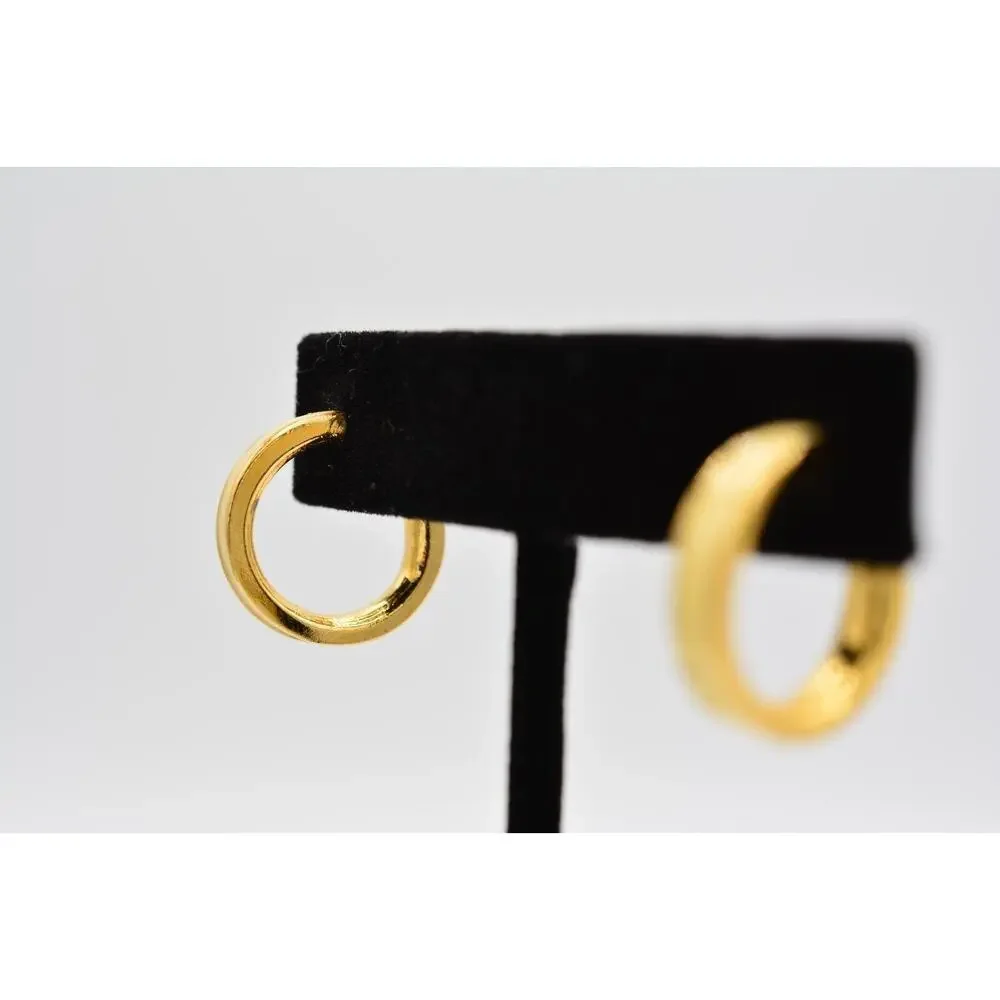 Crown Trifari Vintage Clip On Earrings Hoops Off White Enamel Gold Signed BinAB